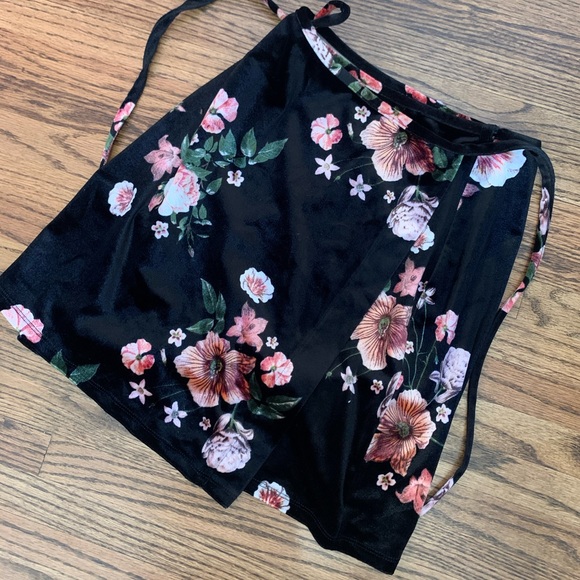 Topshop Wrap skirt - Picture 2 of 3